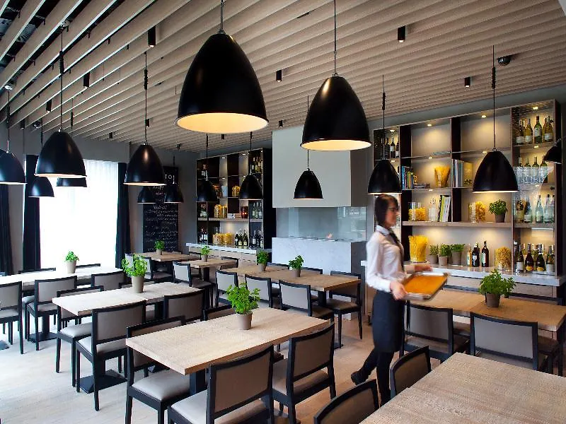 Ilonn Hotel Poznaň