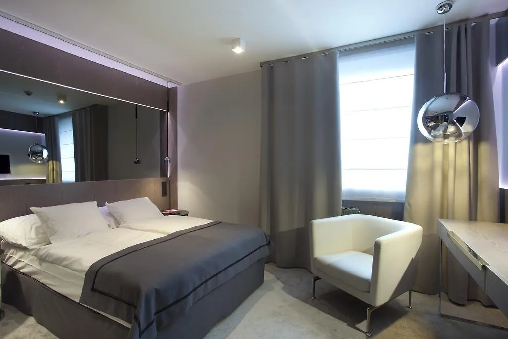 Ilonn Hotel Poznaň