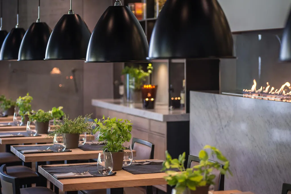 ****  Ilonn Hotel Posen Polen